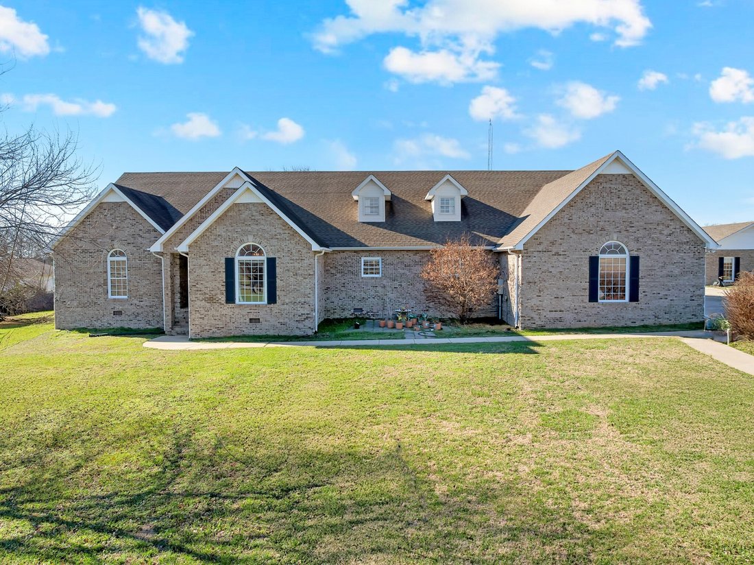 House in Decherd, Tennessee, United States 2 - 18488414