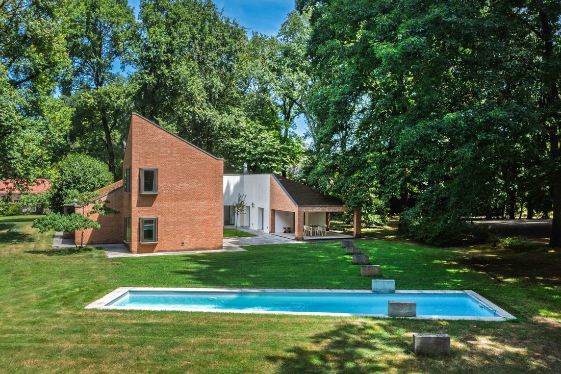 Villa à Casorate Sempione, Lombardie, Italie 1 - 18488688