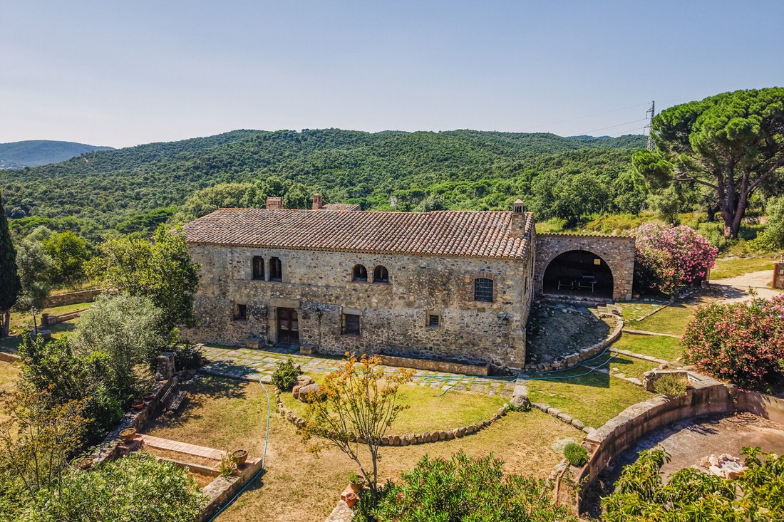 Finca in Calonge i Sant Antoni, Catalonia, Spain 3 - 18488451