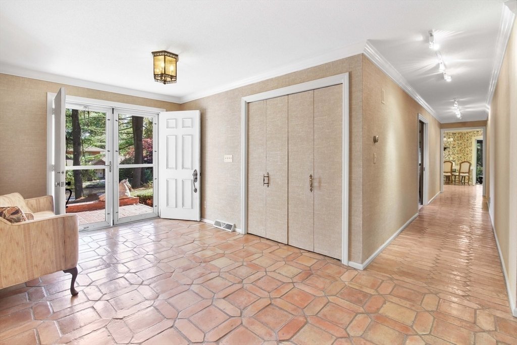 House in Longmeadow, Massachusetts, United States 4 - 18488297