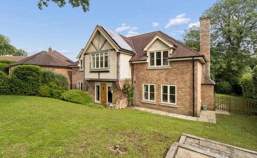 House in Berkhamsted, England 1