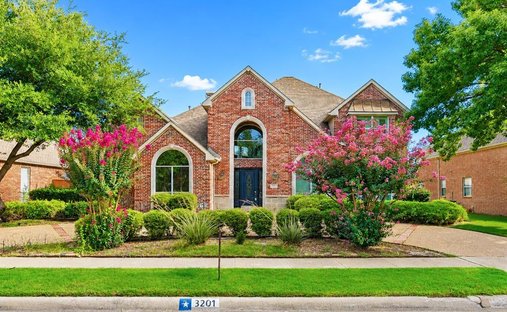 House in Plano, Texas, United States 1