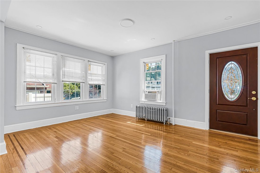 House in New York, New York, United States 3 - 18488312