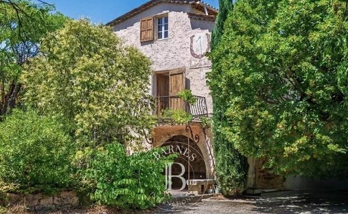 Maison à Grasse, Provence-Alpes-Côte d'Azur, France 1