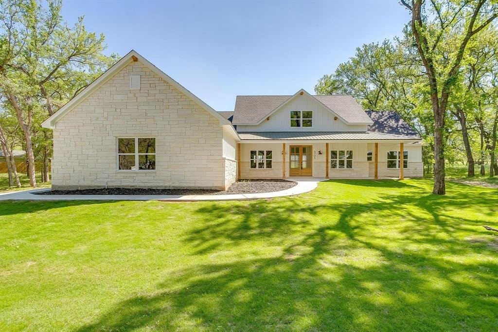 House in Granbury, Texas, United States 1 - 18488346