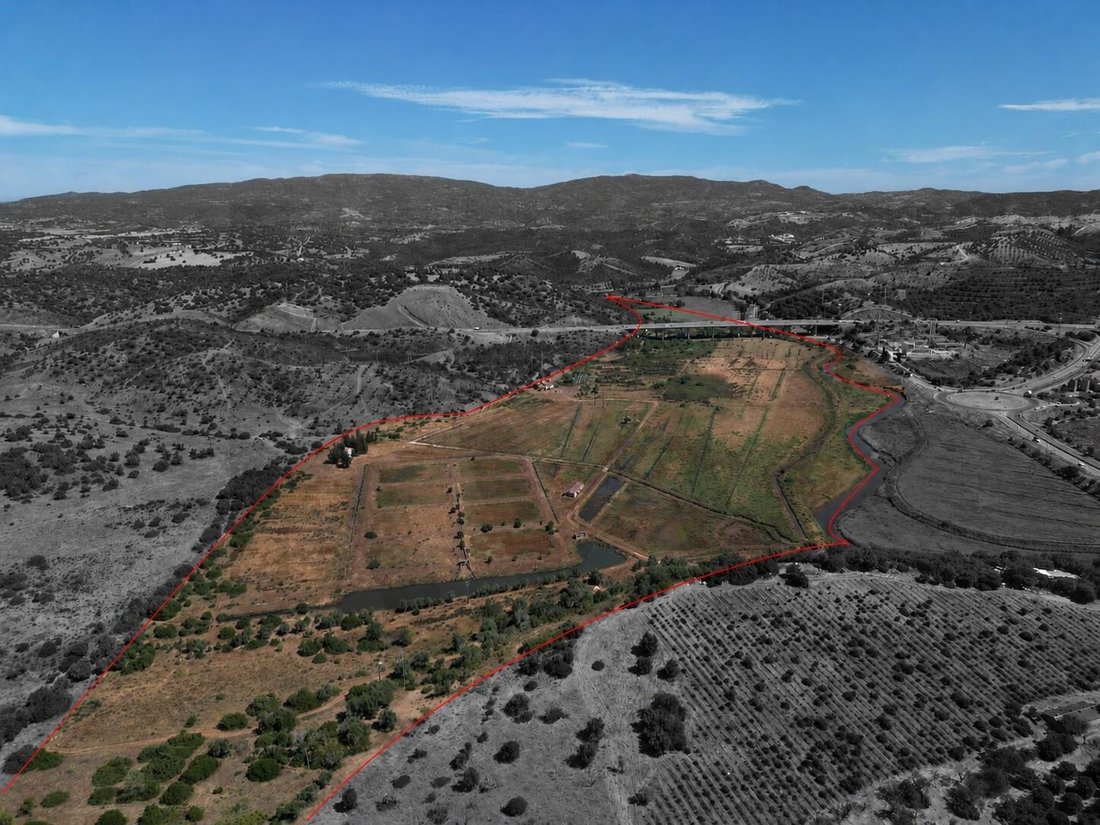Land in Portimao, Algarve, Portugal 1 - 18488493