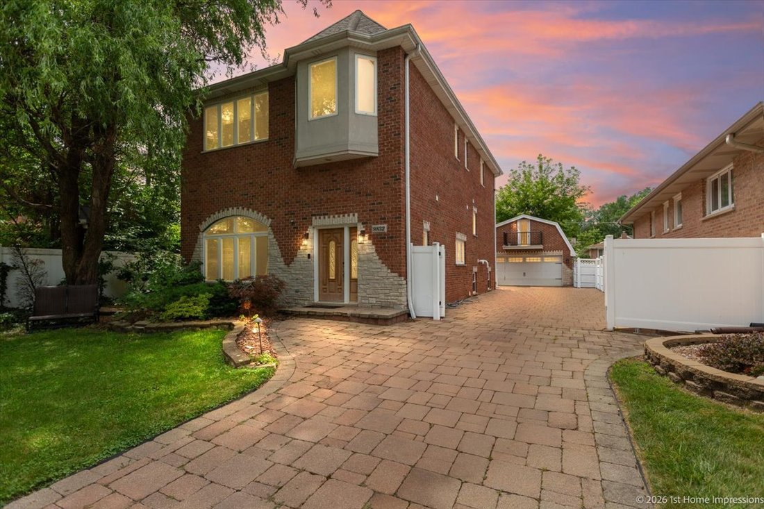 House in Oak Lawn, Illinois, United States 2 - 18488369