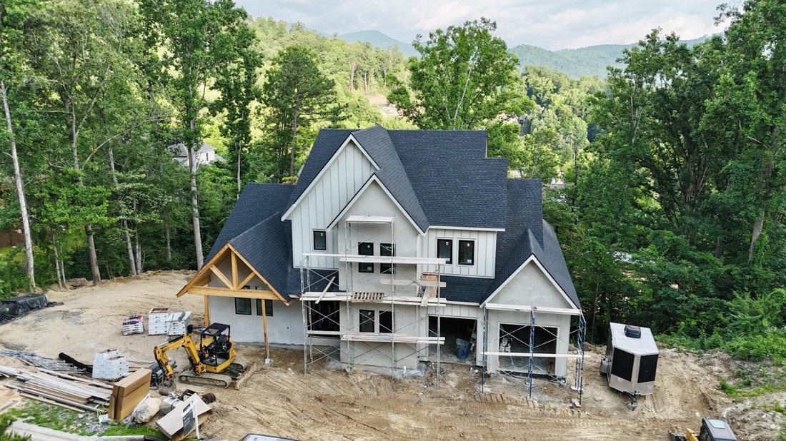 House in Weaverville, North Carolina, United States 5 - 18488612