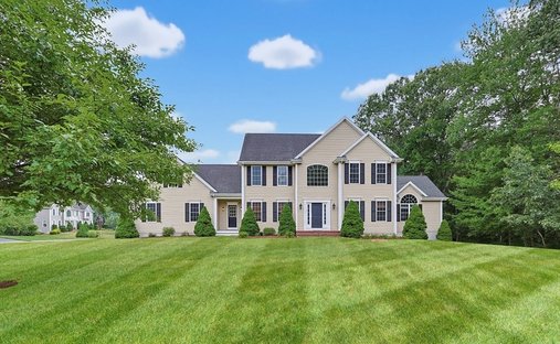 House in North Attleborough, Massachusetts, United States 1