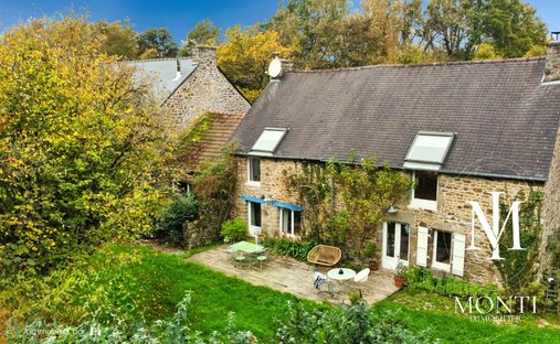 House in Pleudihen-sur-Rance, Brittany, France 1