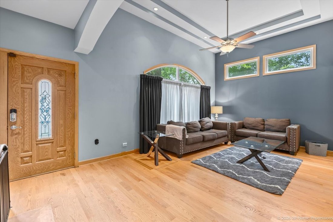 House in Oak Lawn, Illinois, United States 3 - 18488369