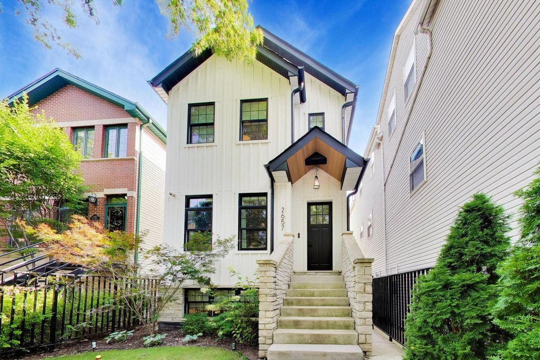 House in Chicago, Illinois, United States 1 - 18488685