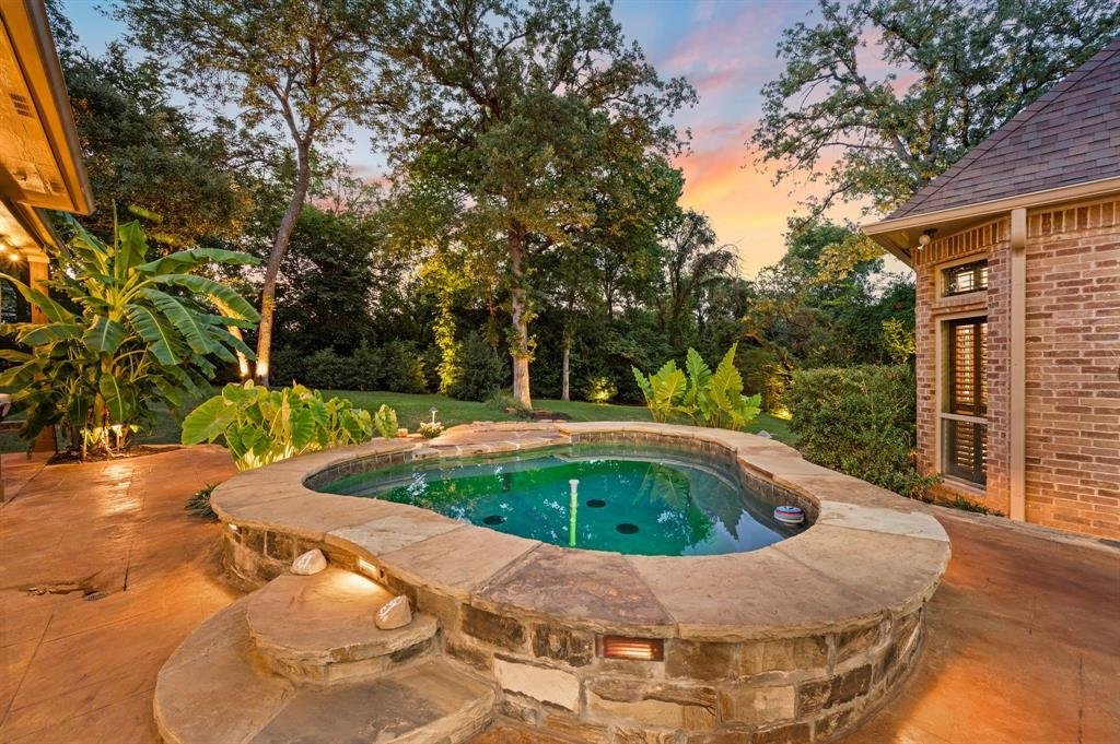House in Grapevine, Texas, United States 5 - 18486432