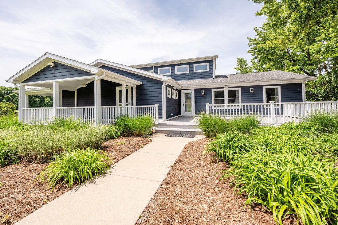 House in Three Oaks, Michigan, United States 2 - 18488706