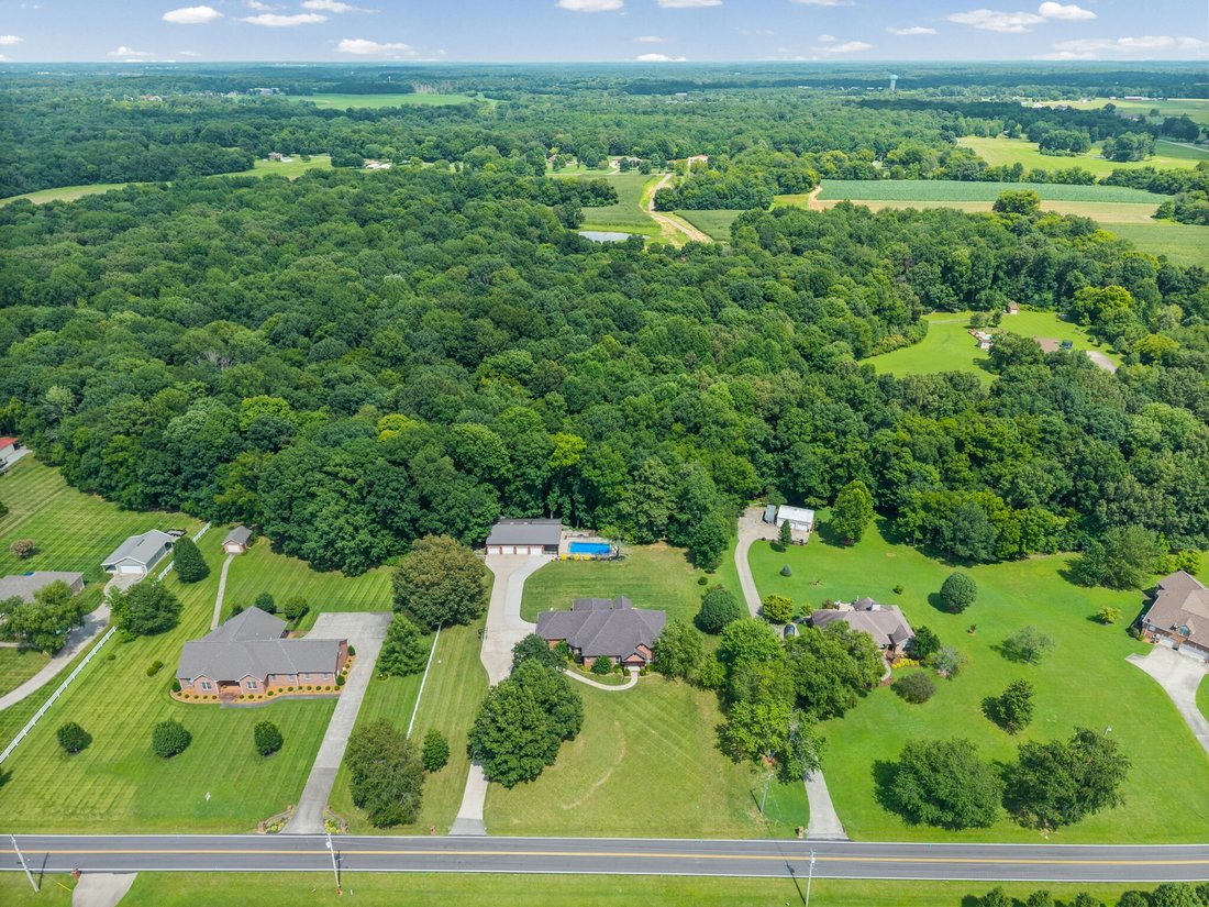 House in Clarksville, Tennessee, United States 2 - 18488405