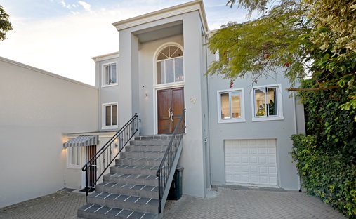 Townhouse in Johannesburg, Gauteng, South Africa 1