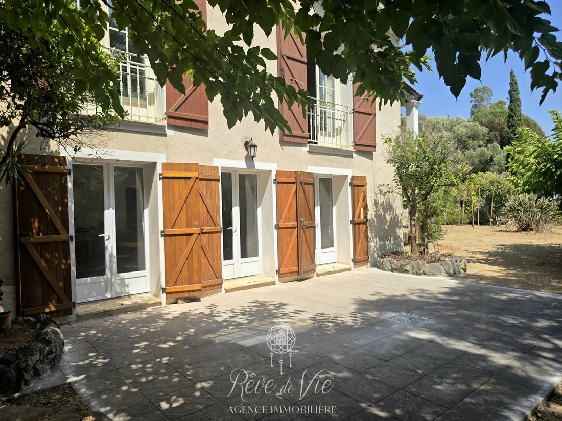 House in Nord Est, Bormes-les-Mimosas, France 3 - 18477574