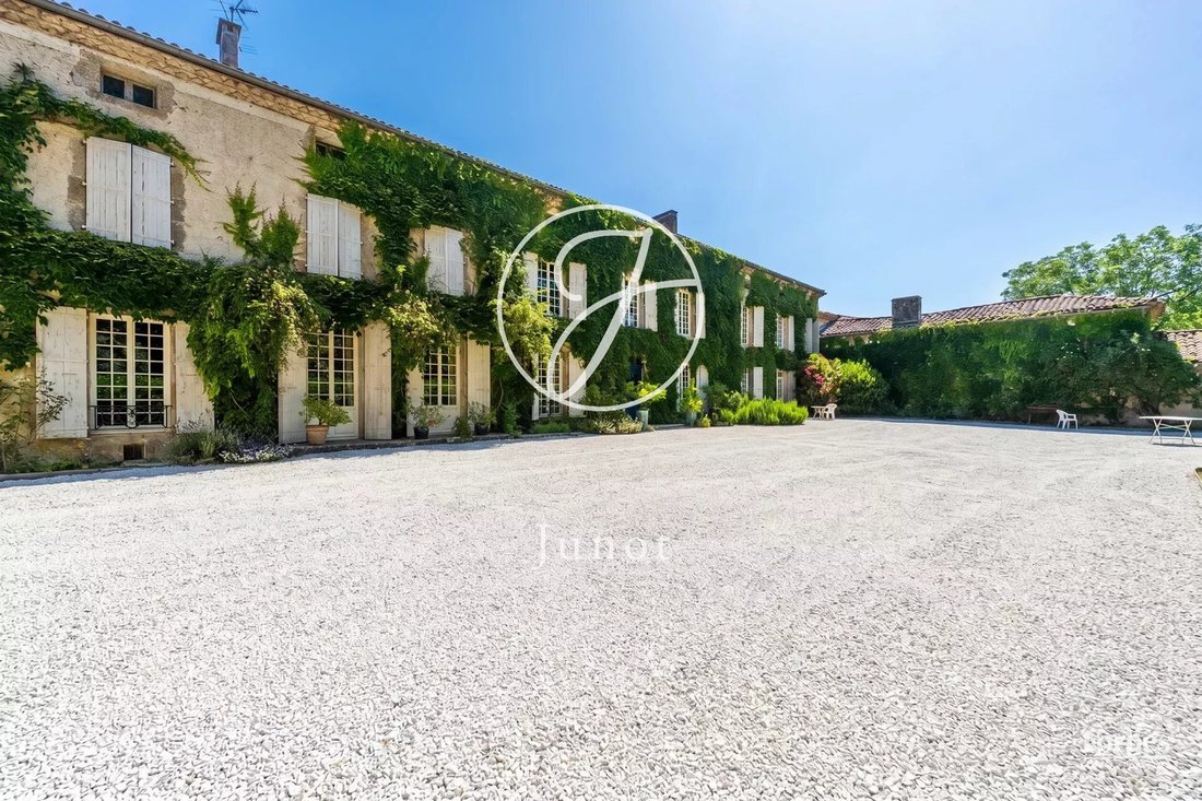 Estate in Faubourg Est-Peraudel, Castres, France 3 - 18488580