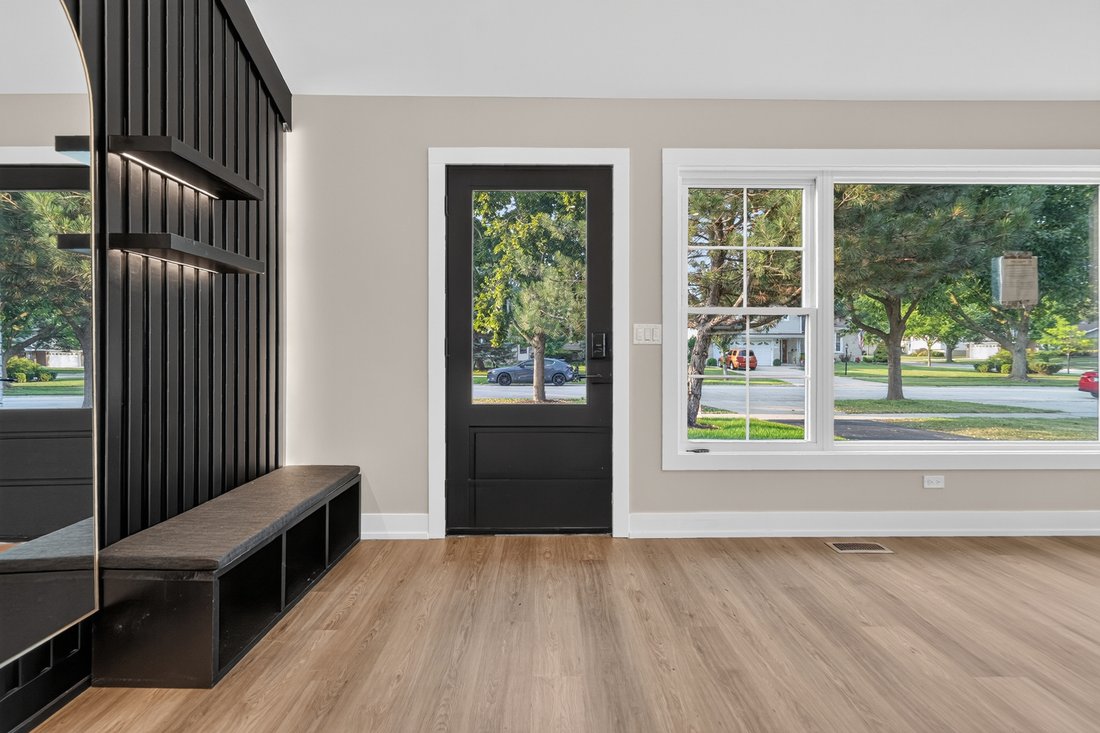 House in Mount Prospect, Illinois, United States 4 - 18488378