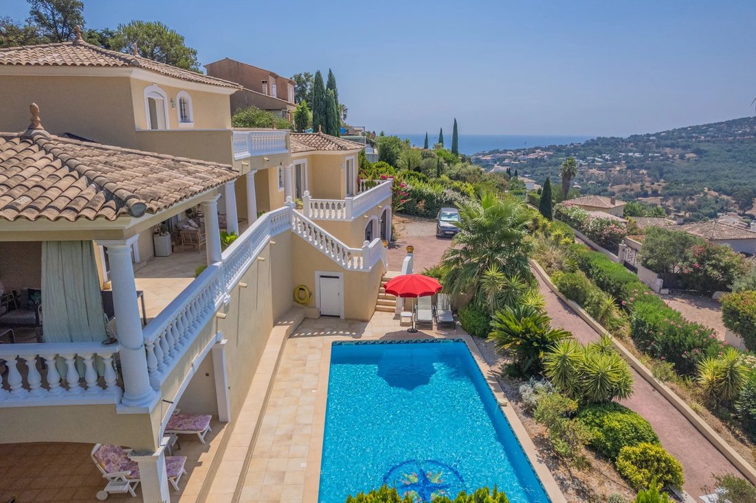 House in Les Issambres, Roquebrune-sur-Argens, France 1 - 18488653