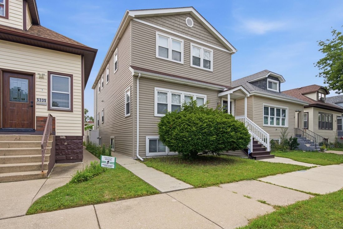 House in Chicago, Illinois, United States 2 - 18488388
