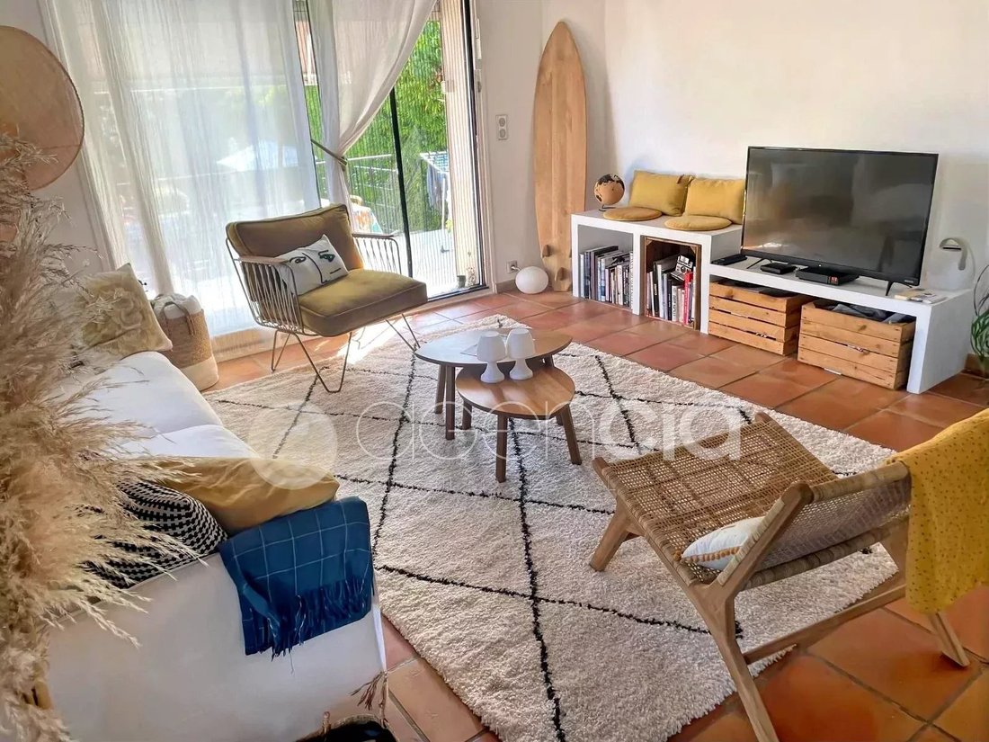 House in Cannes, Provence-Alpes-Côte d'Azur, France 3 - 18488469