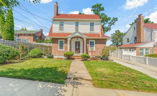 House in New York, New York, United States 1