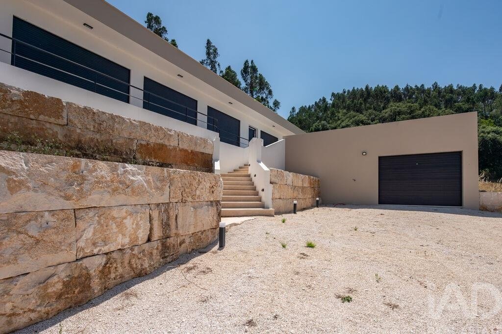 Townhouse in Alvorninha, Leiria District, Portugal 5 - 18489229