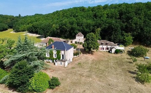 Casa en Hautefage-la-Tour, Nueva Aquitania, Francia 1