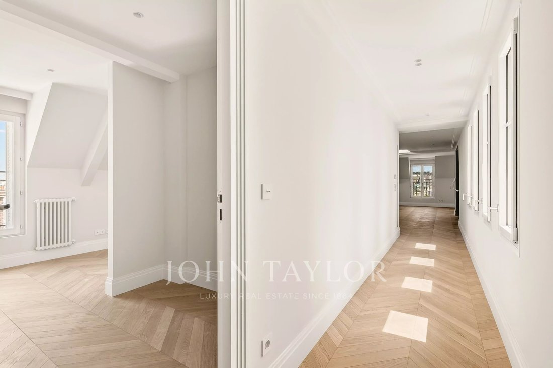 Apartment in Porte Dauphine, Paris 16e Arrondissement, Paris 5 - 17295210