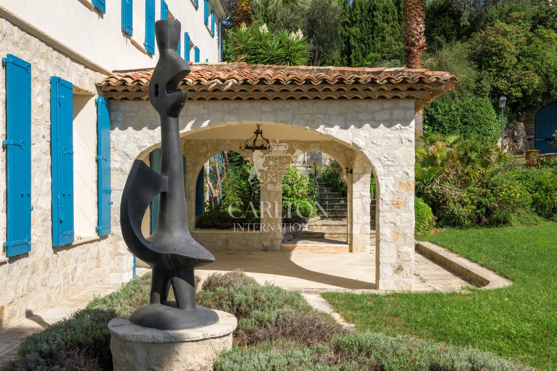 House in Grasse, Provence-Alpes-Côte d'Azur, France 5 - 18488951