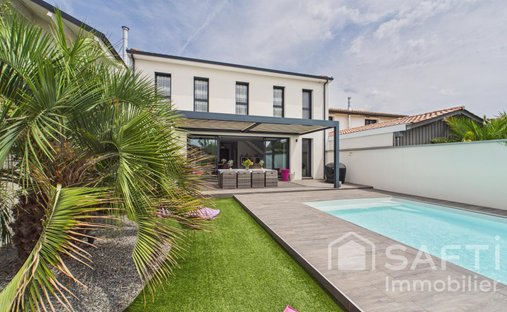 House in Jean Moulin, Le Bouscat, France 1