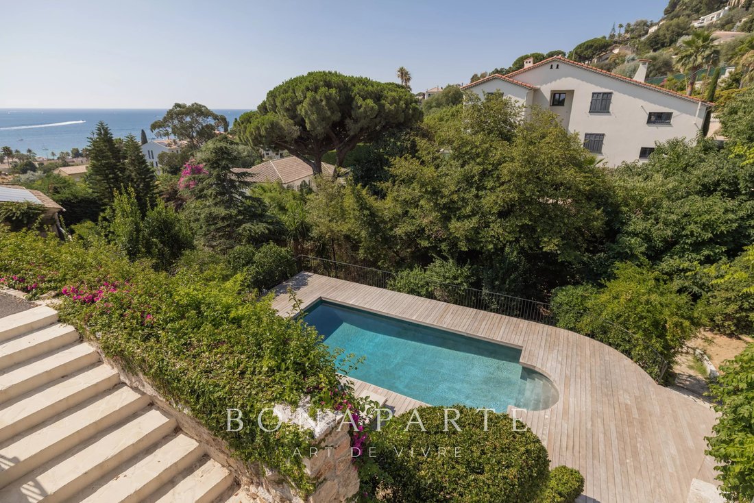 House in La Maure-Super Cannes, Vallauris, France 3 - 18488882