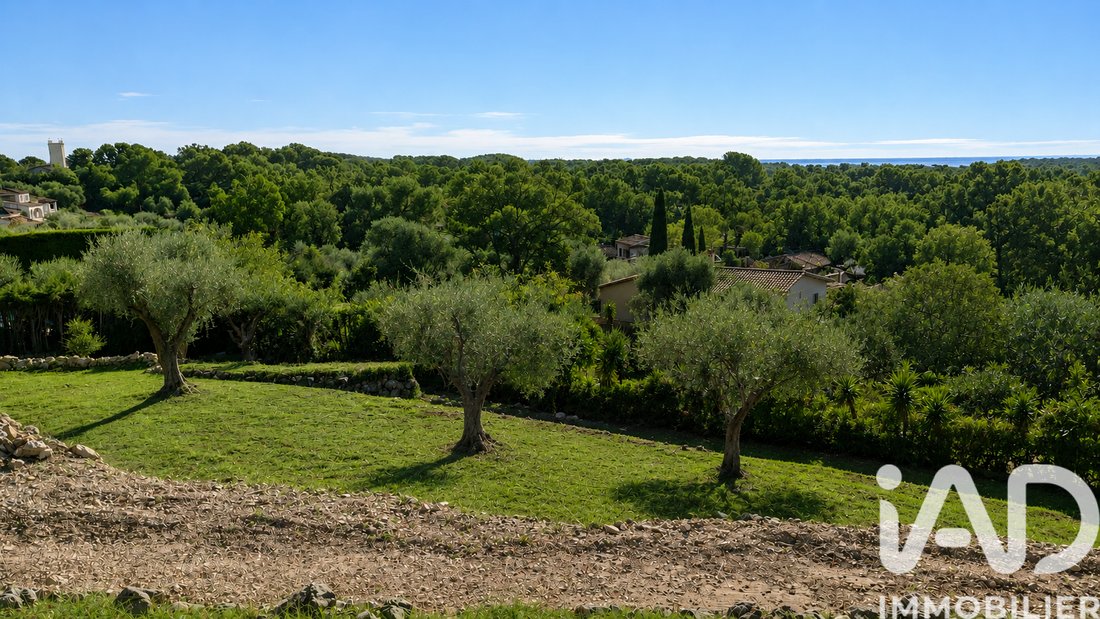 Land in Nord, Roquefort-les-Pins, France 4 - 17997429