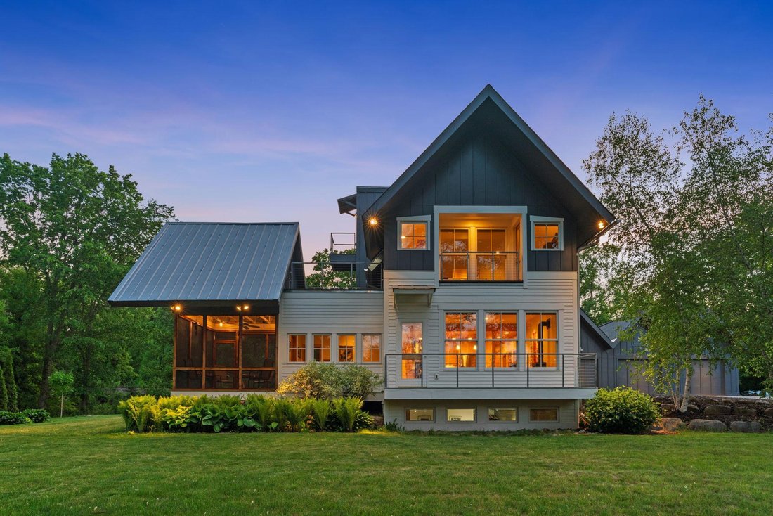 House in Inver Grove Heights, Minnesota, United States 2 - 18489004