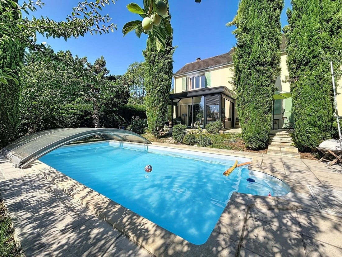 House in Médan, Ile-de-France, France 2 - 18489355