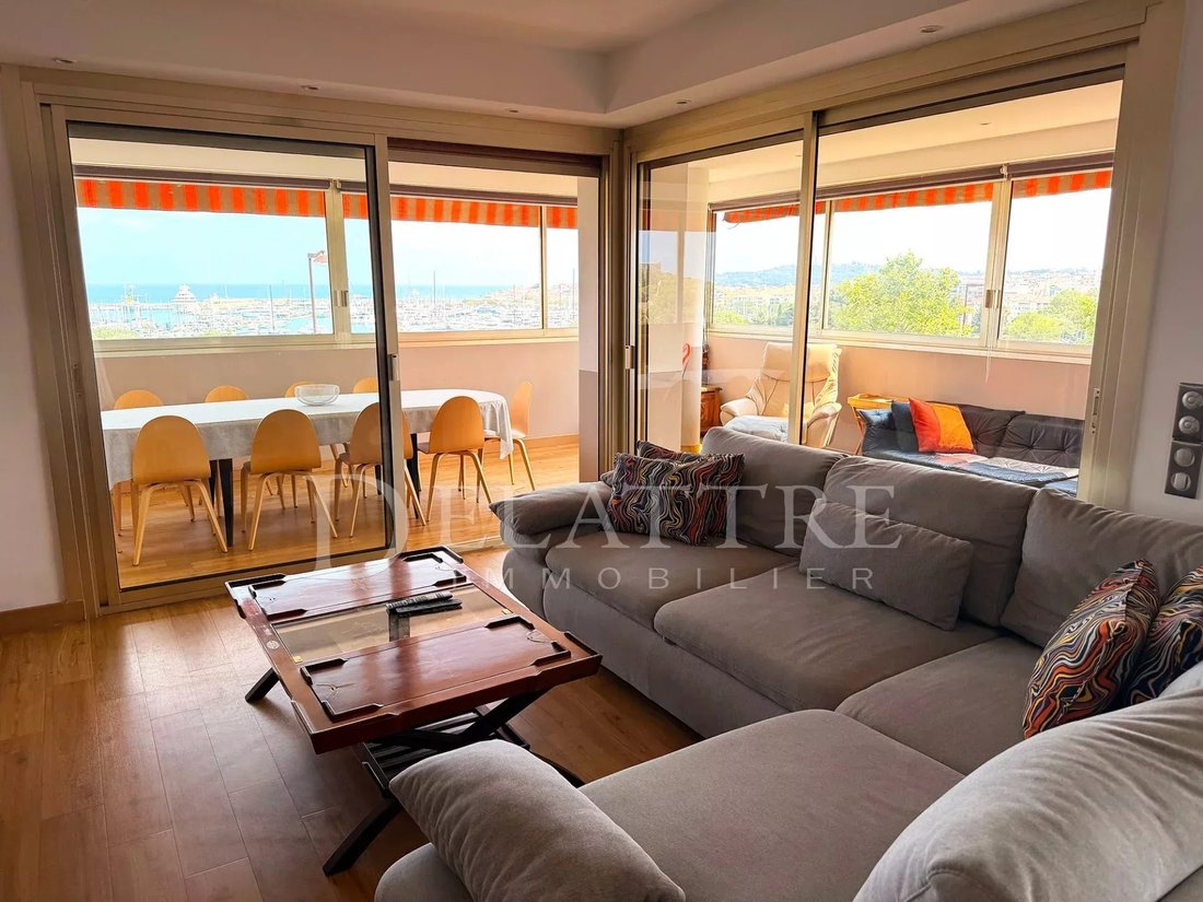 Apartment in Les Prugnons, Antibes, France 1 - 18475215