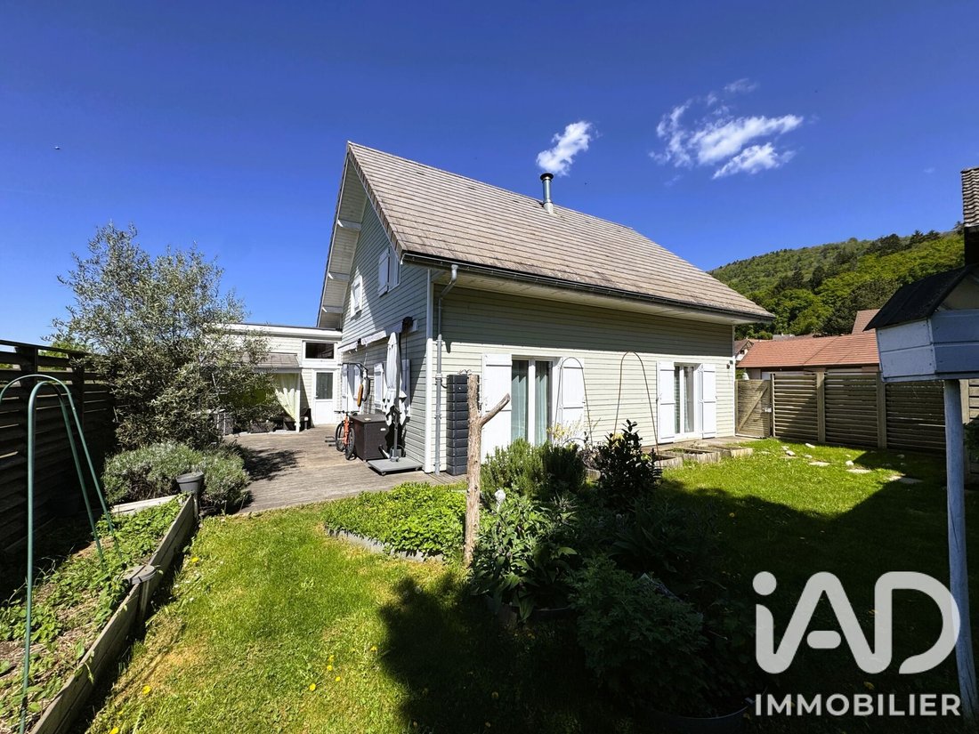 House in Cranves-Sales, Auvergne-Rhône-Alpes, France 2 - 16211207