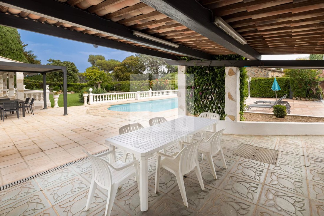 Villa in Mougins, Provence-Alpes-Côte d'Azur, France 3 - 18488900