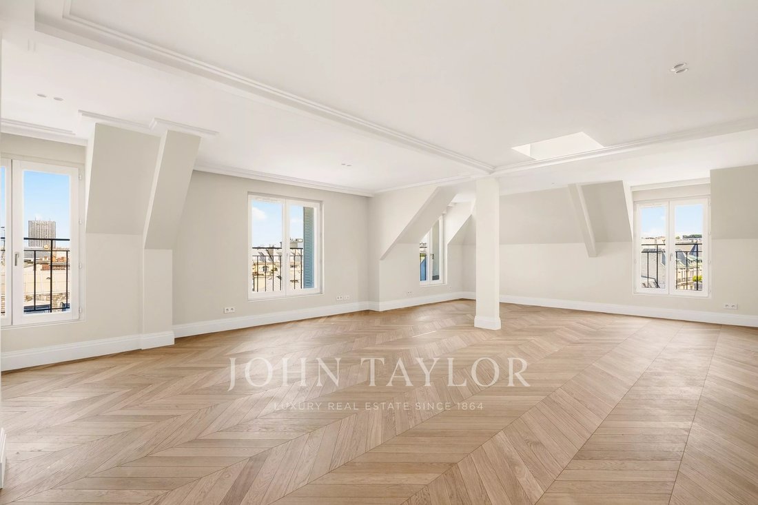 Apartment in Porte Dauphine, Paris 16e Arrondissement, Paris 2 - 17295210
