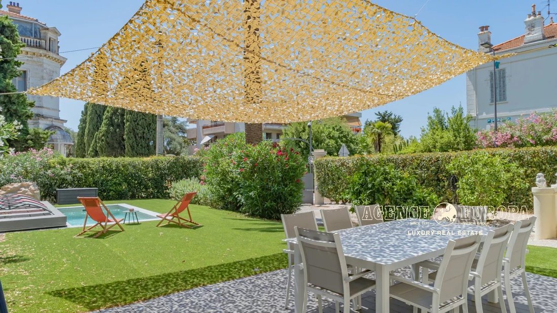 Villa in Vallergues, Cannes, France 5 - 18488913