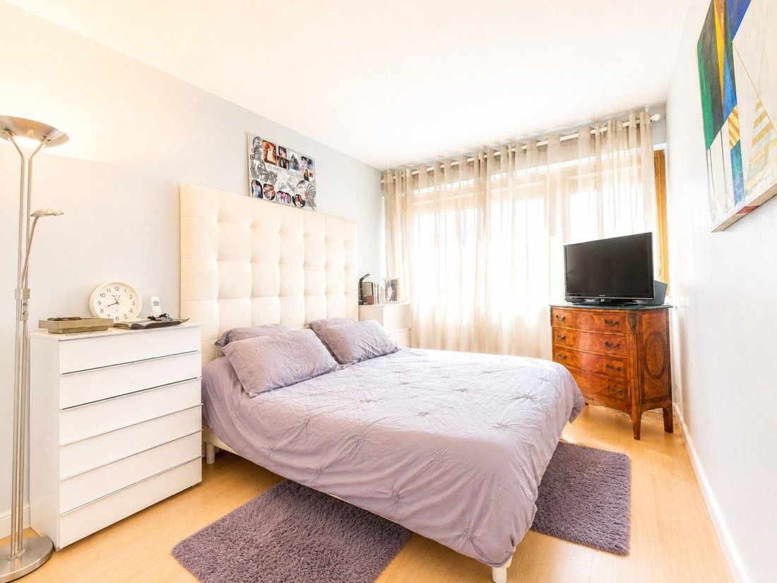 Apartment in Gambetta, Paris 20e Arrondissement, Paris 2 - 18489329