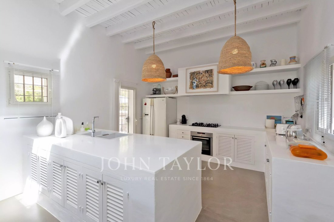 Villa in Jesus, Santa Eularia des Riu, Balearic Islands 5 - 18488925