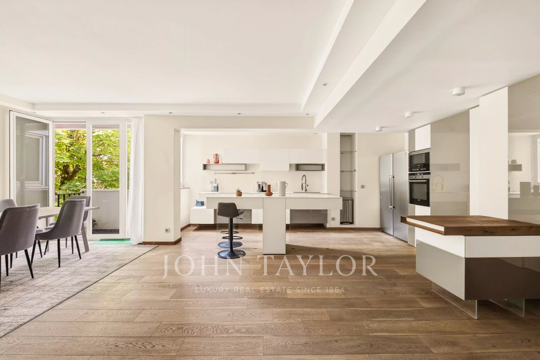 Apartment in Porte Dauphine, Paris 16e Arrondissement, Paris 5 - 18352683