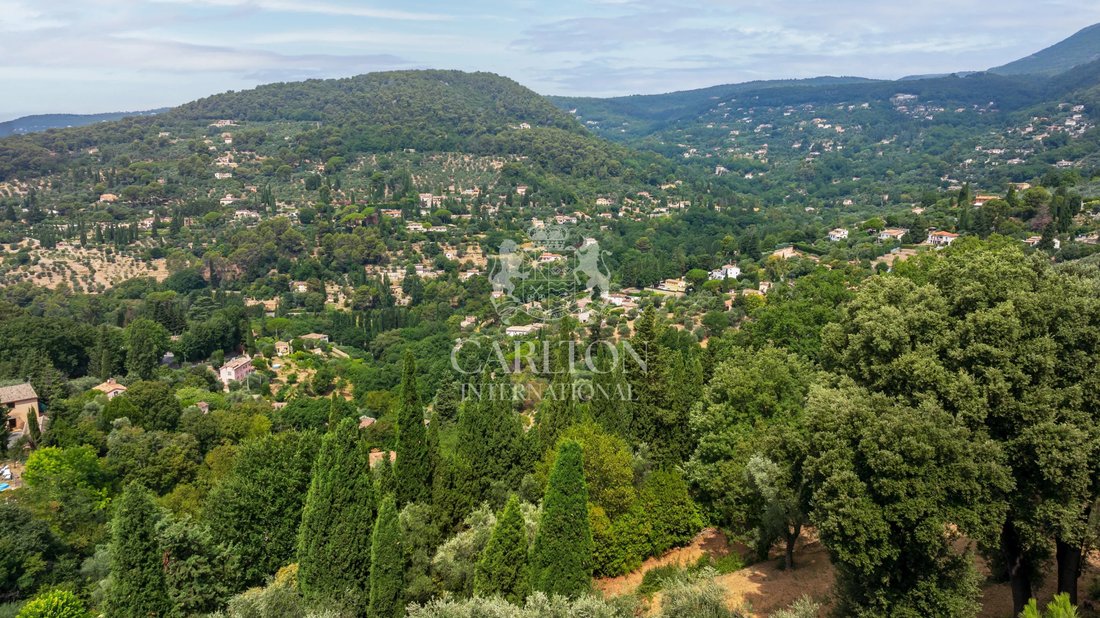 House in Grasse, Provence-Alpes-Côte d'Azur, France 3 - 18488951
