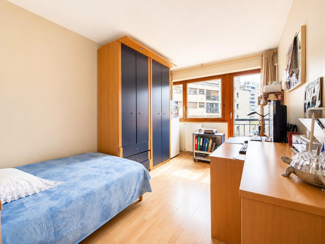 Apartment in Gambetta, Paris 20e Arrondissement, Paris 3 - 18489329