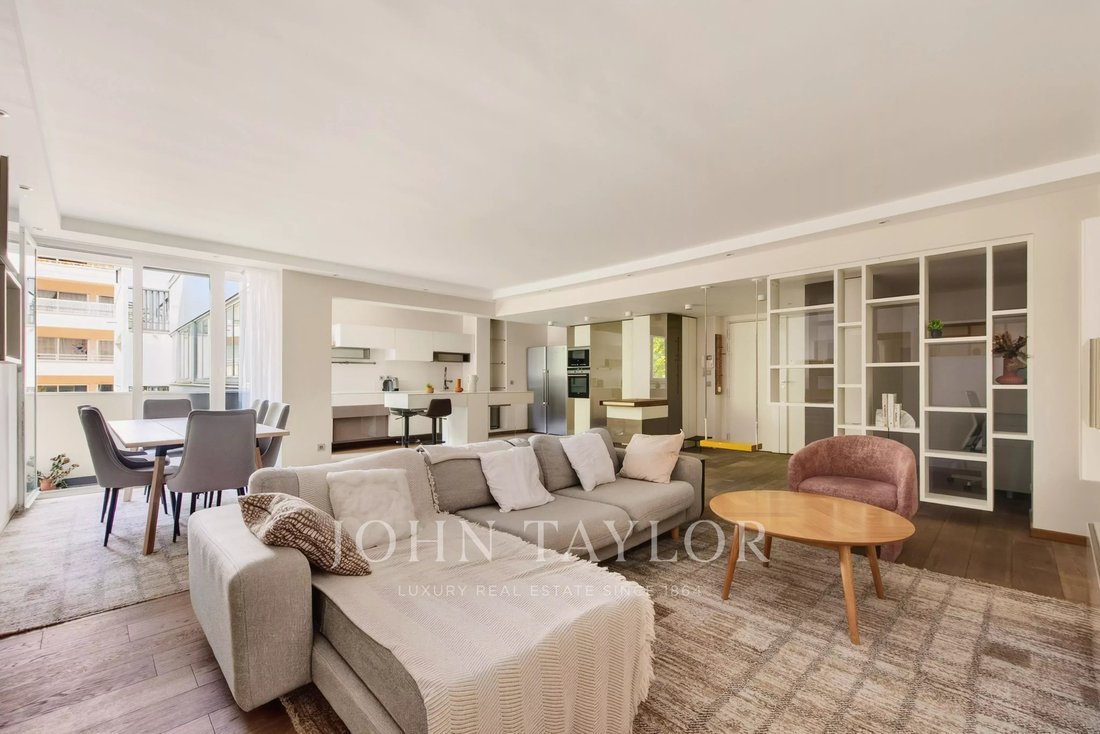 Apartment in Porte Dauphine, Paris 16e Arrondissement, Paris 4 - 18352683