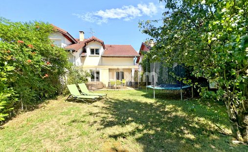 Casa a Viry, Auvergne-Rodano-Alpi, Francia 1