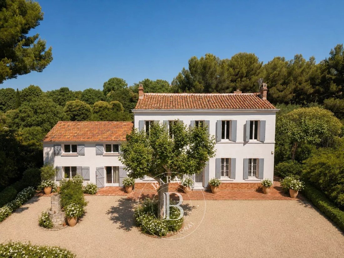Casa di campagna a Saint Mitre, 13e Arrondissement, Marsiglia 1 - 18488846