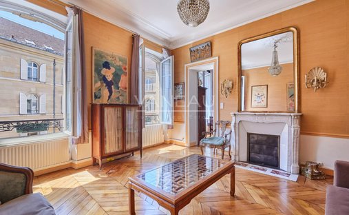 Apartment in Saint Thomas d'Aquin, Paris 7e Arrondissement, Paris 1